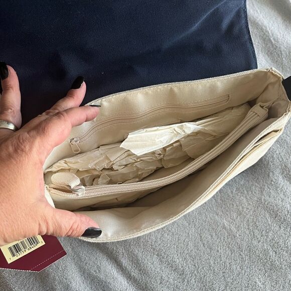 Etienne Aigner Fanvy Navy & Off-white Canvas Shoulder Handbag - Picture 4 of 11